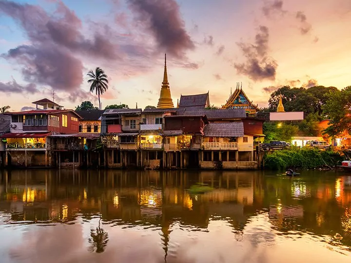 Bangkok, Chanthaburi ja saarihyppely Koh Koodilla & Koh Changilla